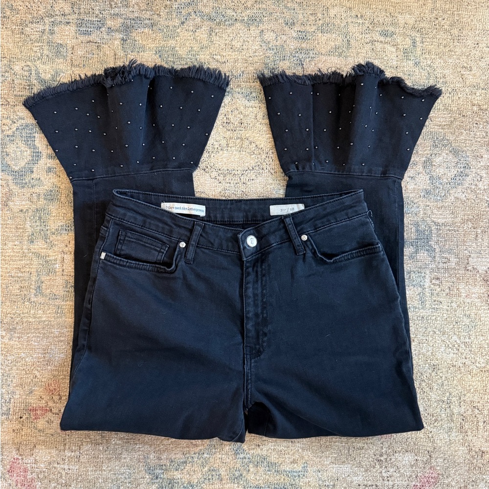 Anthropologie EUC Black Frayed Hem Jeans with Studded Detail
